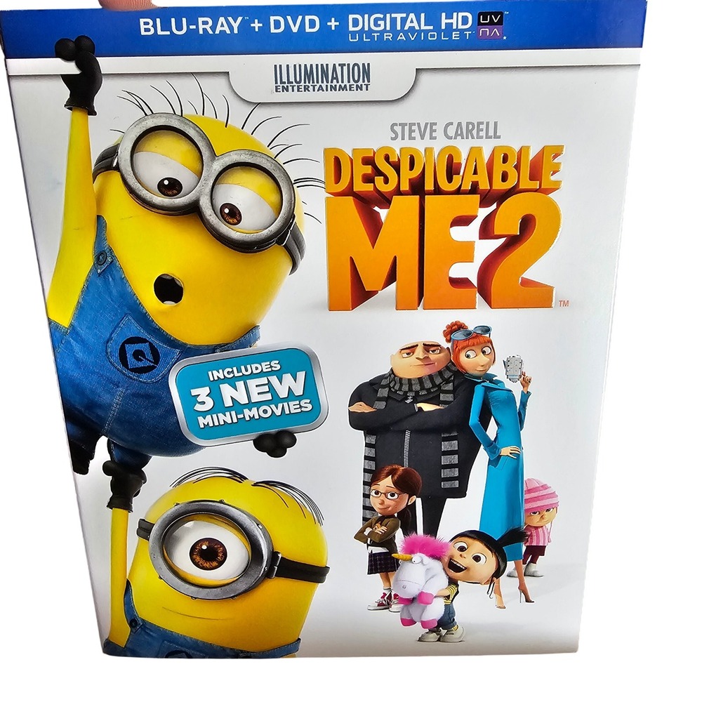 Despicable Me 2 Blu-ray DVD Combo Pack Illumination Entertainment Minions Movie